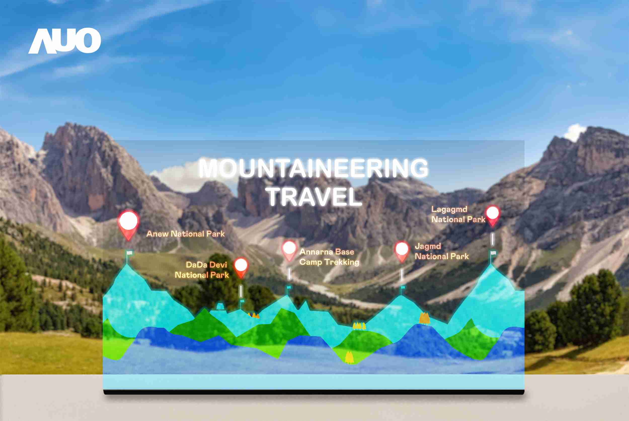 CG电子展示全球单片尺寸最大(*)42吋透明Micro LED显示器拼接而成的〝64吋透明Micro LED显示器〞，，，具备高透明度、、、1,000 nits高亮度、、、、广色域、、、采用三边无边框的无缝拼接等多重特色，，，，呈现超高清、、、细腻画质而不遮挡后方视觉，，，满足层峰需求，，，，可广泛运用于零售、、、艺术展览或商业空间等场域